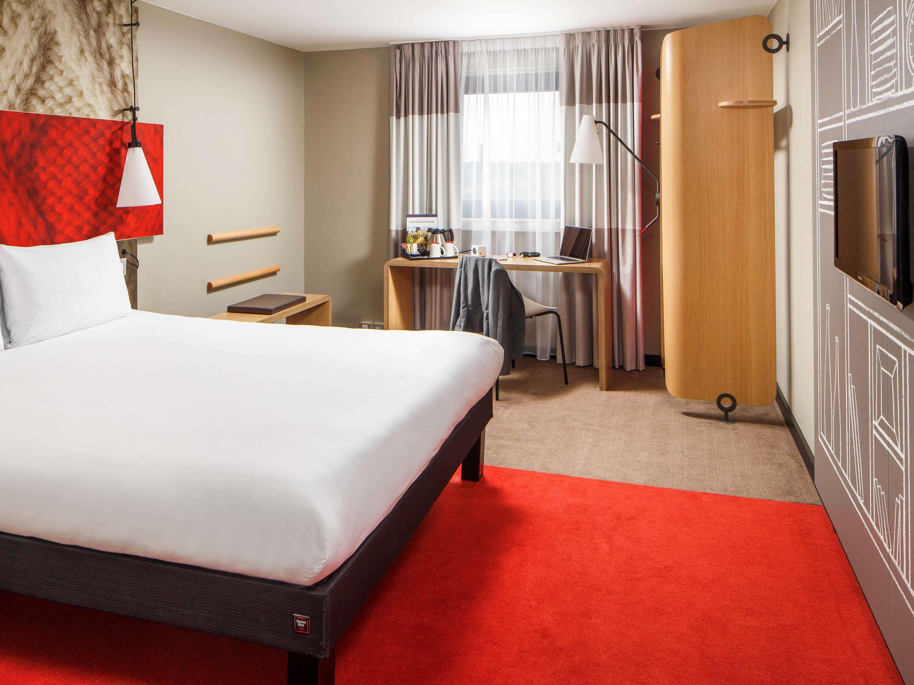 Ibis Hotel Northampton Centre Dış mekan fotoğraf