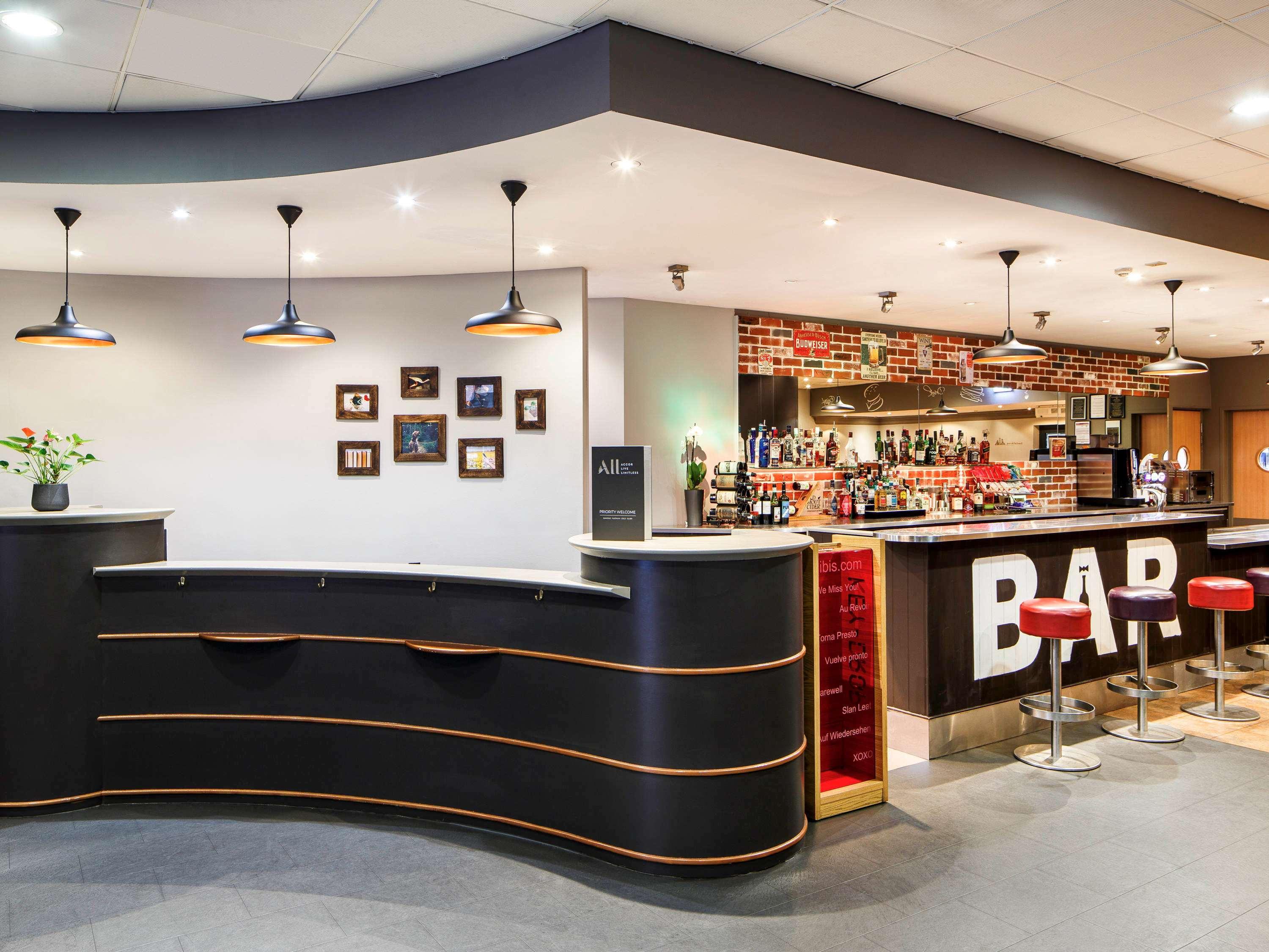 Ibis Hotel Northampton Centre Dış mekan fotoğraf