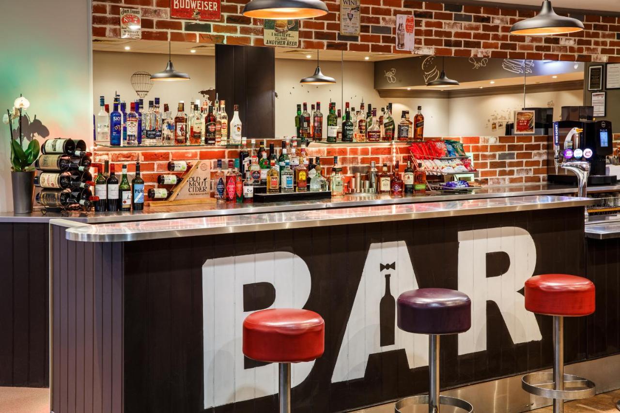 Ibis Hotel Northampton Centre Dış mekan fotoğraf
